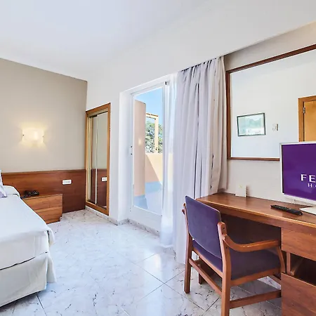 Tent Capi Playa Hotell