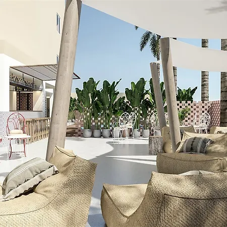 Tent Capi Playa Hotell